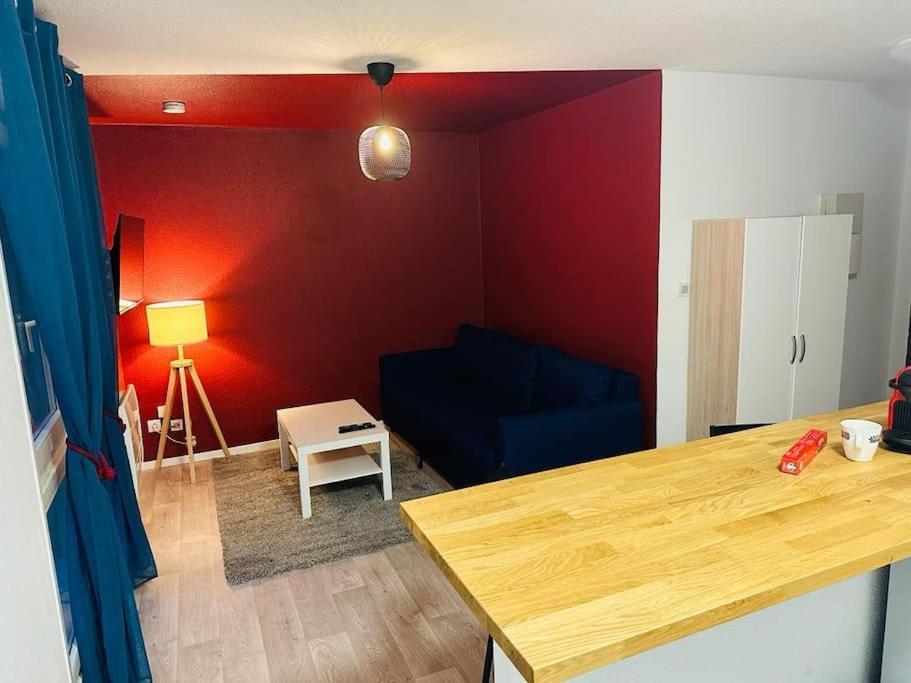 Studio Centre Avec Wifi Appartement Mulhouse Buitenkant foto